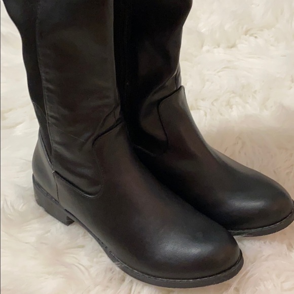 Francesca’s Riding Boots - Picture 2 of 6